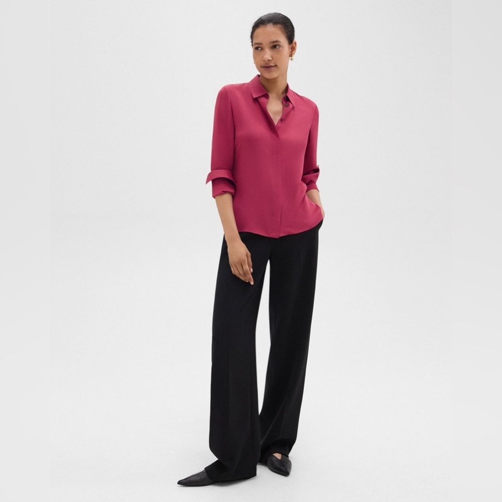 NWOT Theory Fitted Shirt Silk Georgette in Deep Rose Size Medium.